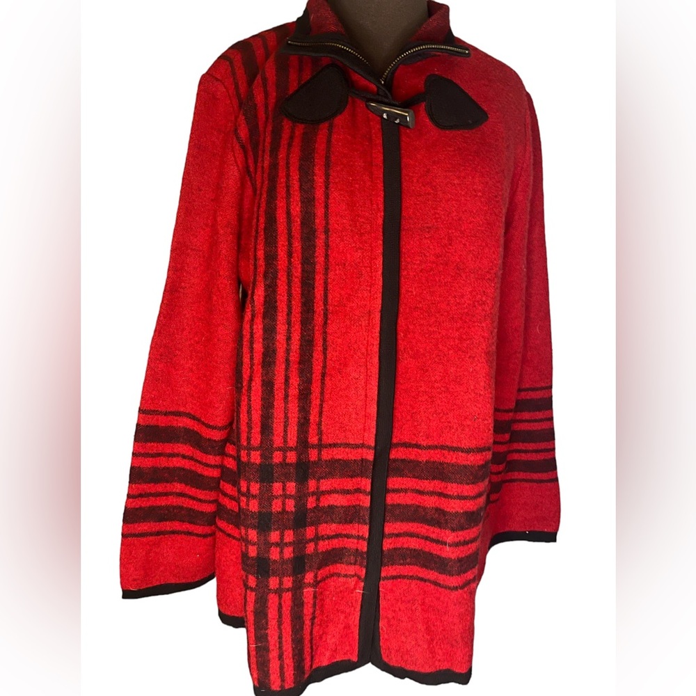 Pendleton Merino Wool Red Black Plaid Zip Front Toggle Closure Relaxed Jacket